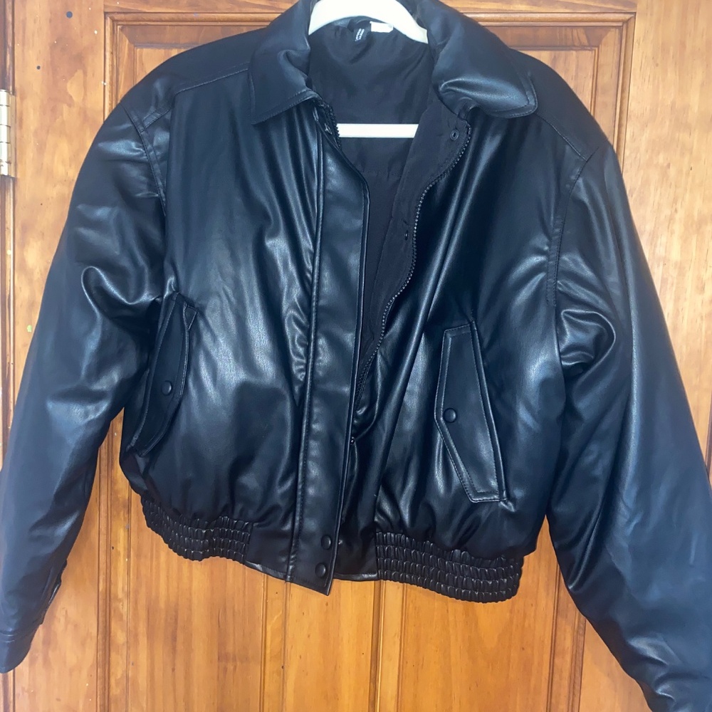 Leather jacket - Picture 7 of 7